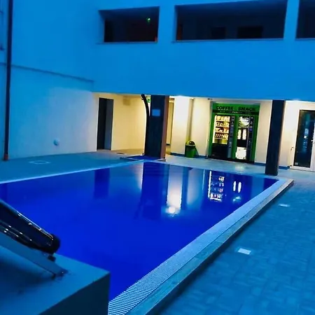 Lido Riviera Luca *